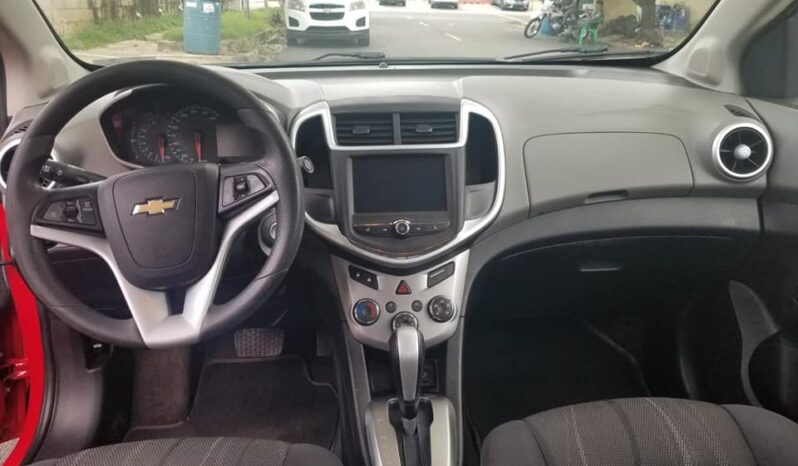 
								Chevrolet Sonic LT full									