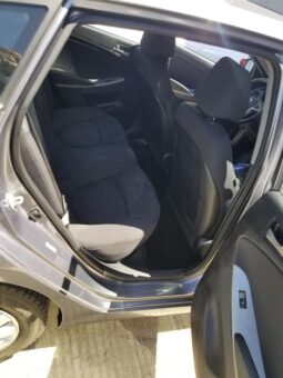 
										Hyundai Accent full									
