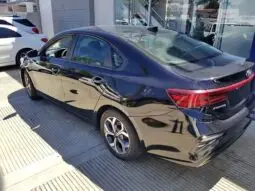 
										Kia Forte full									