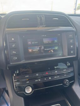
										Jaguar F-PACE full									
