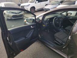 
										Kia Forte 2017 full									
